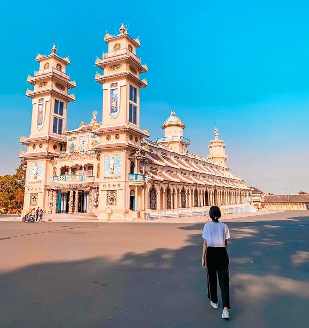 Địa điểm du lịch Tây Ninh -Tòa thánh Tây Ninh